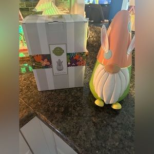 Scentsy Gnome for Easter warmer